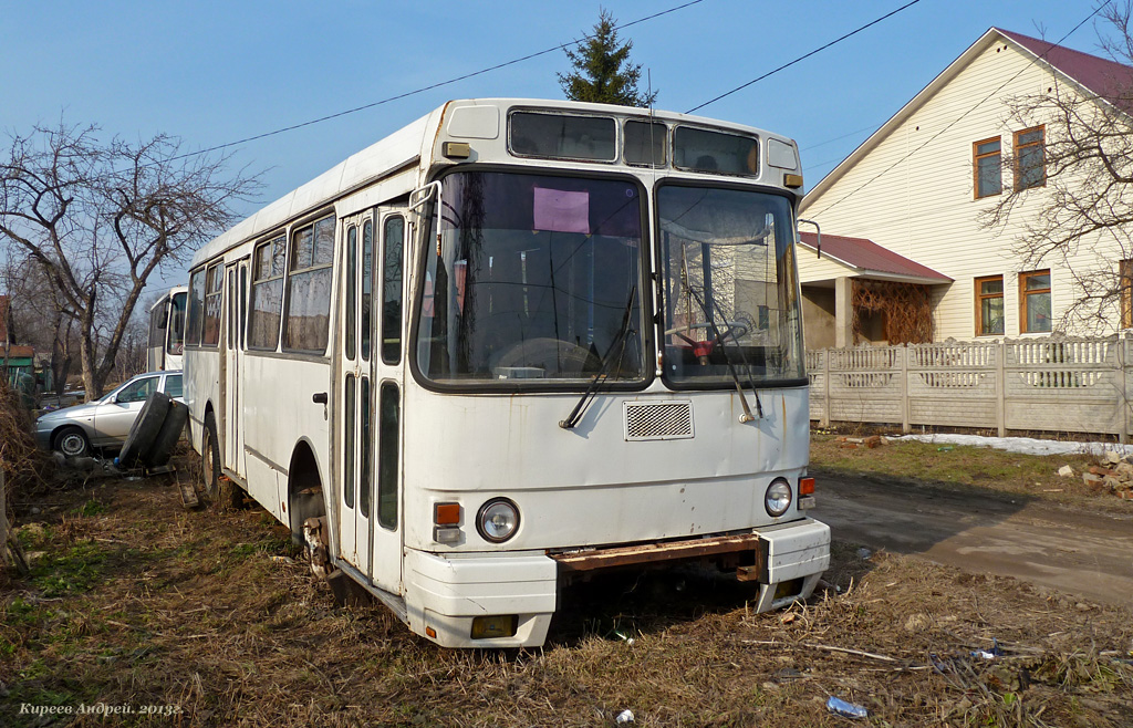  402  57