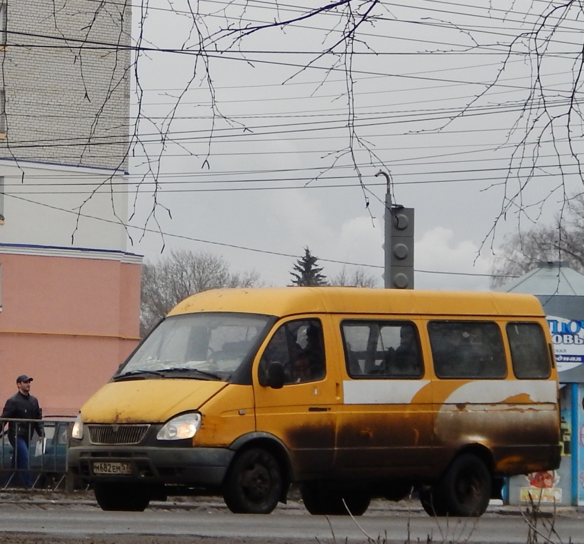 М 682 ЕМ 57