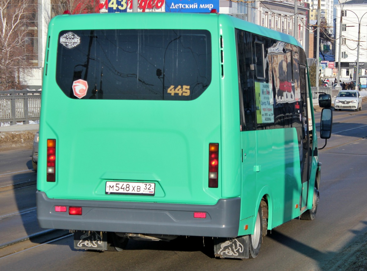 М 548 ХВ 32